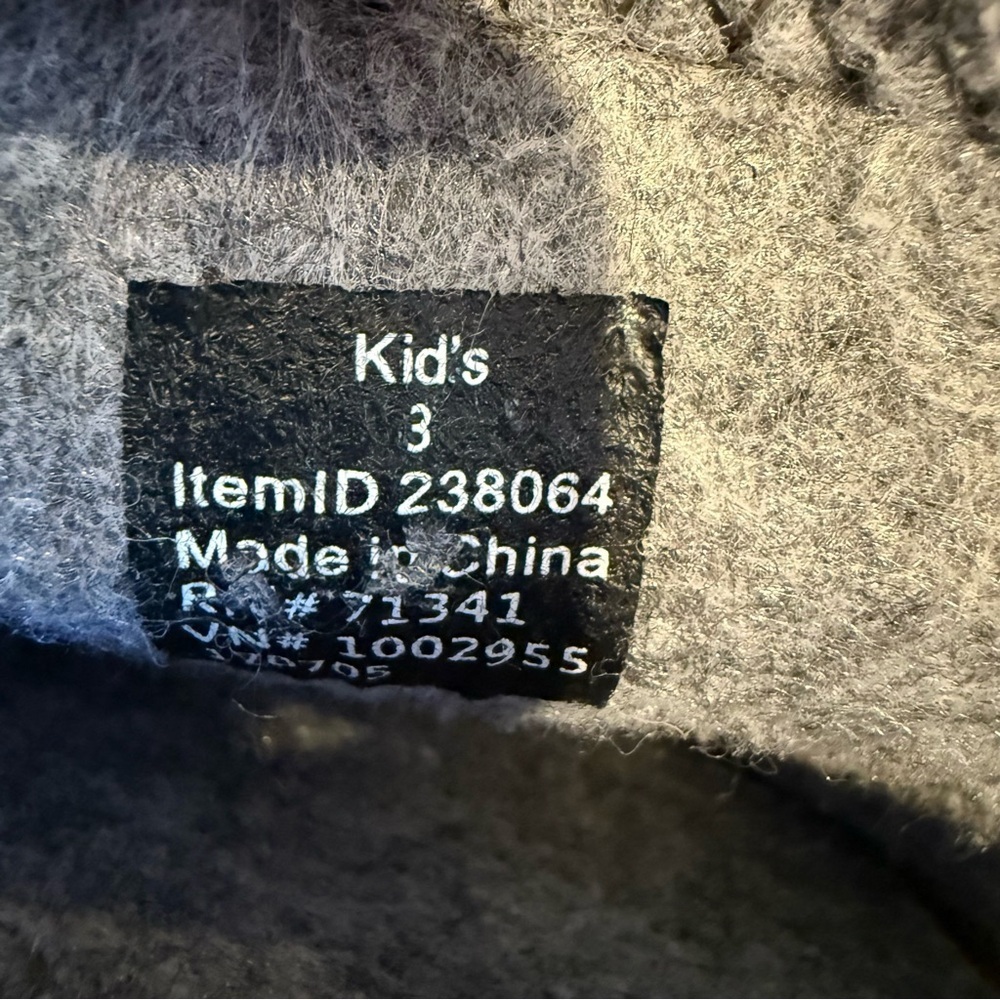 L.L. Bean Kids Purple and Gray Boots - Picture 3 of 8
